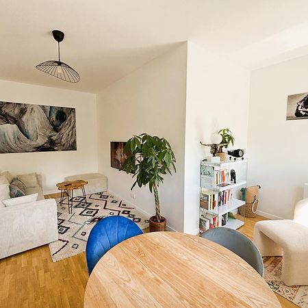 Le Boudoir - 2 Pieces Et Parking Apartment Le Plessis-Robinson Ruang foto