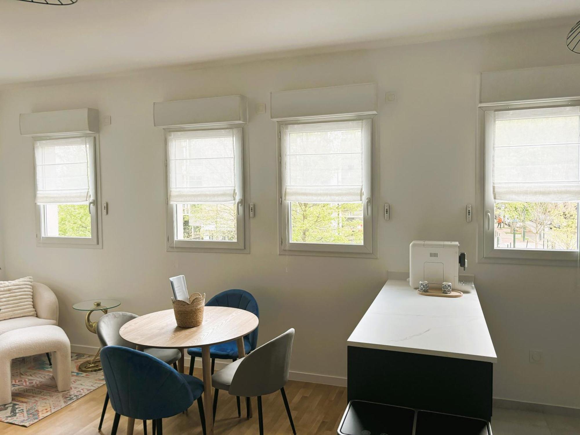 Le Boudoir - 2 Pieces Et Parking Apartment Le Plessis-Robinson Bagian luar foto